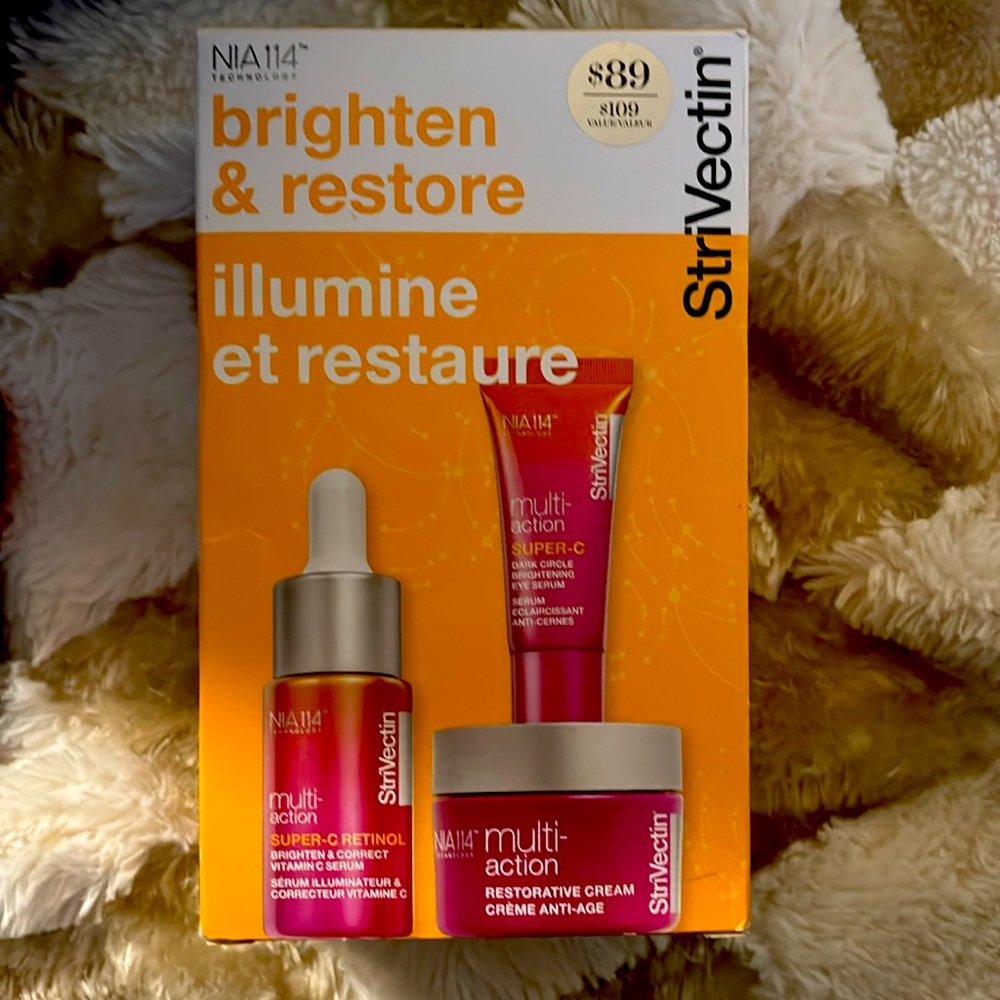 DISCOVERY SERIES: Discover radiant, glowing skin with this brightening routine.